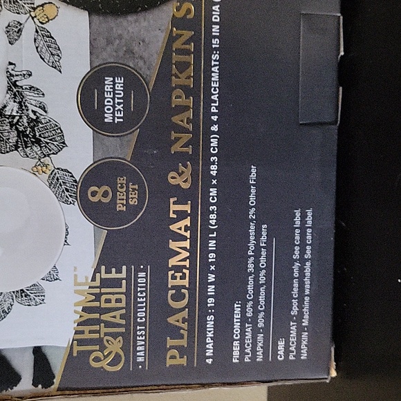 Placemat & Napkin Set - Picture 6 of 8